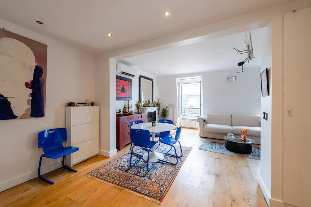 Appartement Vue Tour Eiffel Париж Екстериор снимка